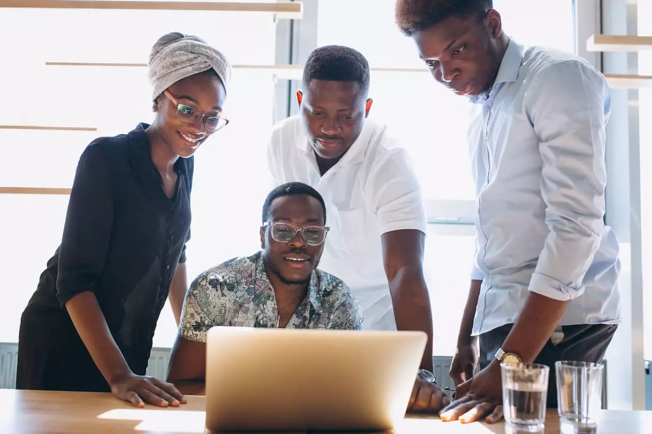 equipe de fiduciaire à Abidjan